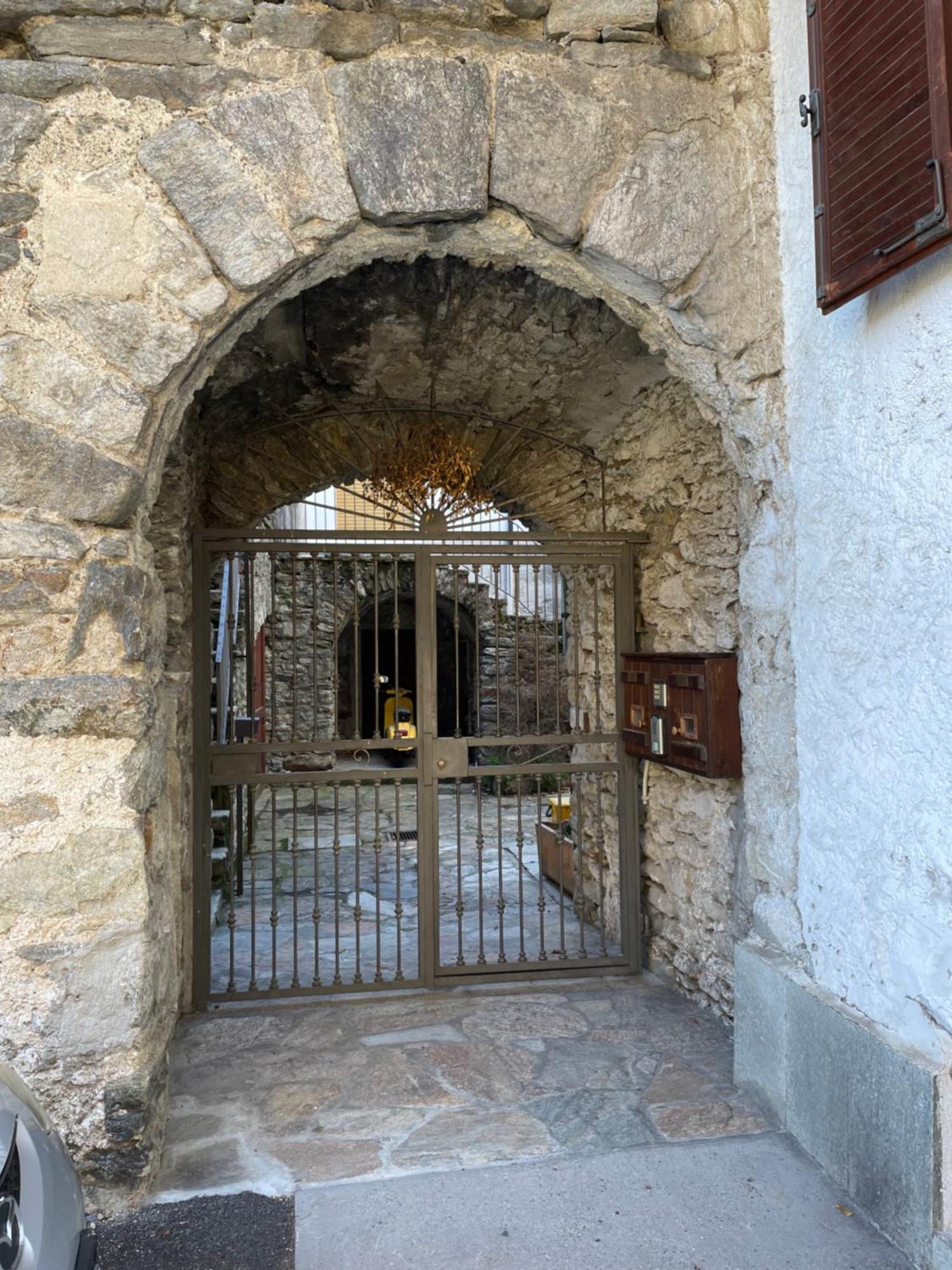 La Maison De Sara Pont-Saint-Martin Bagian luar foto